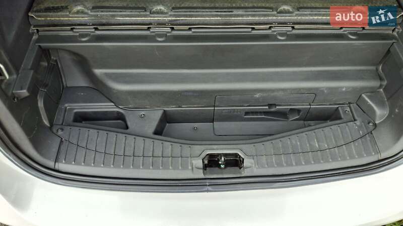 Мінівен Ford C-Max 2016 в Шепетівці фото 29 Мінівен Ford C-Max 2016 в Шепетівці