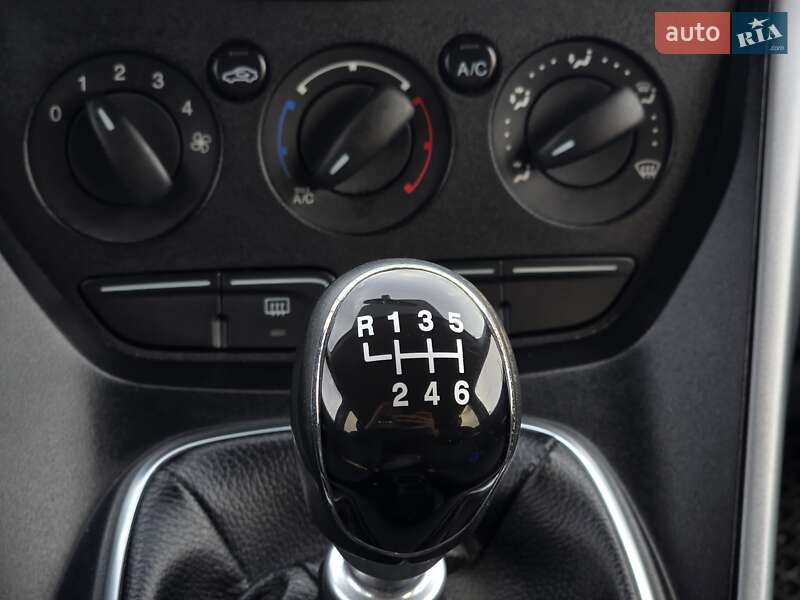 Минивэн Ford C-Max 2013 в Хмельницком