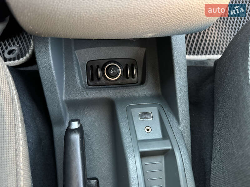 Минивэн Ford C-Max 2011 в Стрые