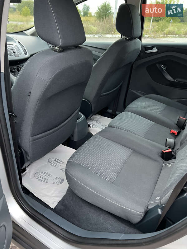Мінівен Ford C-Max 2011 в Дубні