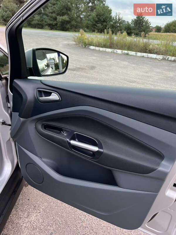 Мінівен Ford C-Max 2011 в Дубні