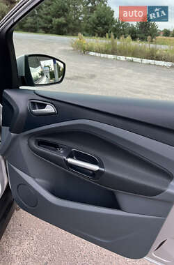 Мінівен Ford C-Max 2011 в 