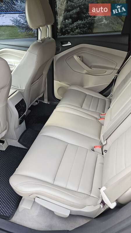Мінівен Ford C-Max 2014 в Дніпрі
