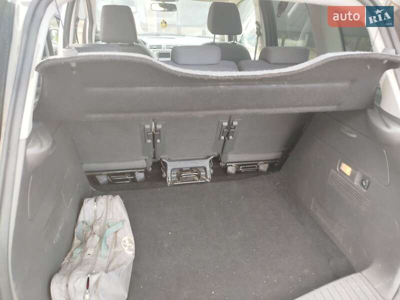 Мінівен Ford C-Max 2009 в Синельниковому
