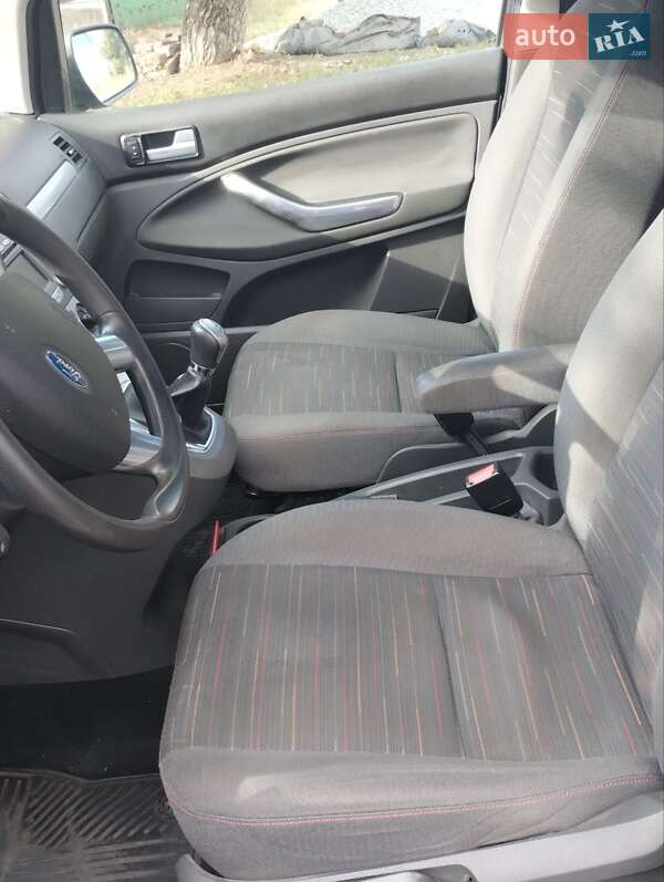 Мінівен Ford C-Max 2009 в Синельниковому
