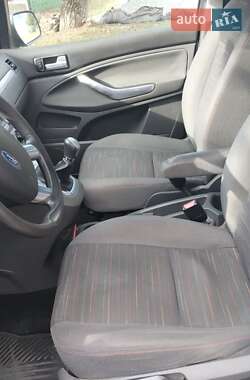 Минивэн Ford C-Max 2009 в 