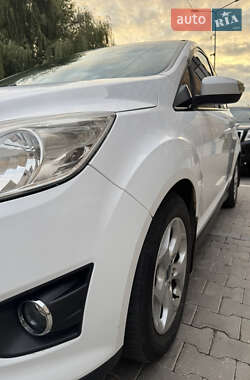Минивэн Ford C-Max 2012 в 