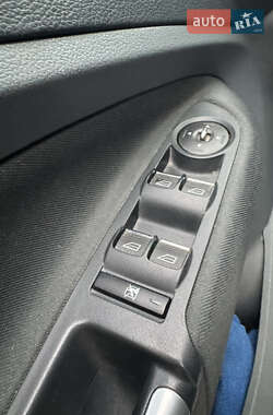 Минивэн Ford C-Max 2012 в 