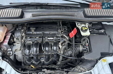 Минивэн Ford C-Max 2012 в 