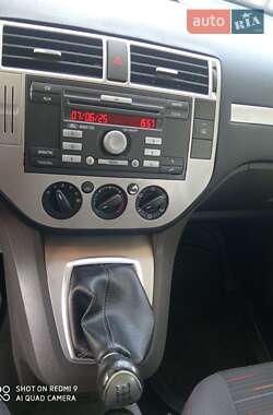 Мінівен Ford C-Max 2009 в 