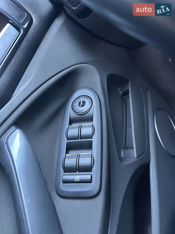 Минивэн Ford C-Max 2009 в Житомире