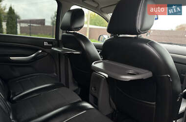 Минивэн Ford C-Max 2009 в 