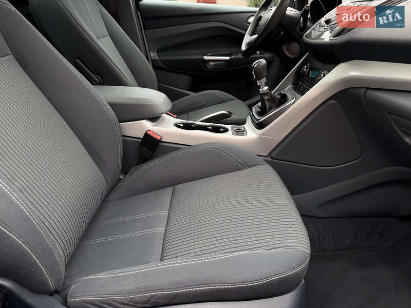 Минивэн Ford C-Max 2011 в Стрые