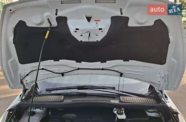 Минивэн Ford C-Max 2019 в 