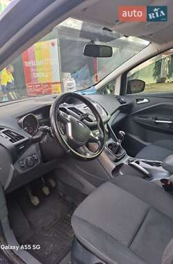 Мінівен Ford C-Max 2013 в 
