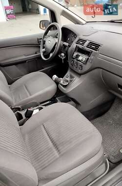 Мінівен Ford C-Max 2003 в 
