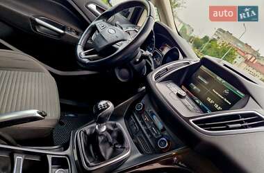 Мінівен Ford C-Max 2015 в 