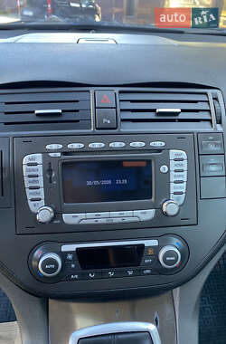 Мінівен Ford C-Max 2009 в 