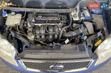 Минивэн Ford C-Max 2004 в 