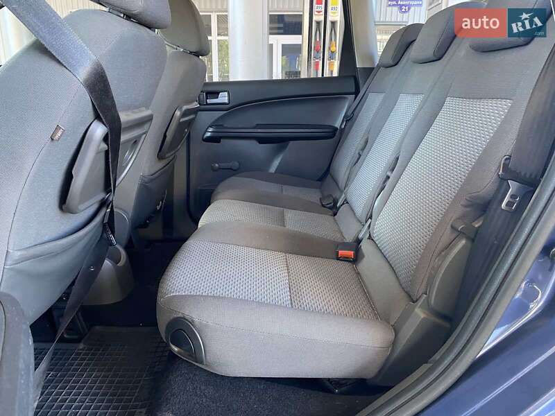 Мінівен Ford C-Max 2004 в Миколаєві