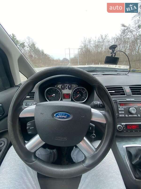 Минивэн Ford C-Max 2008 в Корце