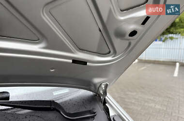Минивэн Ford C-Max 2006 в 