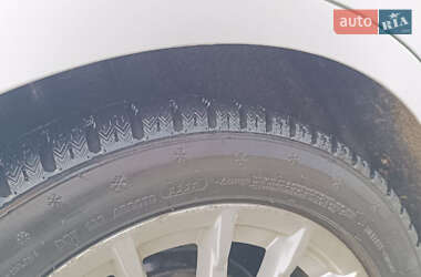 Мінівен Ford C-Max 2012 в 