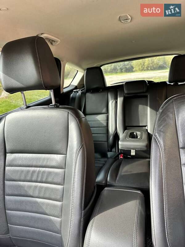 Минивэн Ford C-Max 2016 в Тернополе