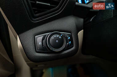 Минивэн Ford C-Max 2013 в 