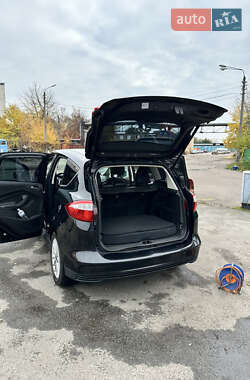 Мінівен Ford C-Max 2015 в  фото 8 Мінівен Ford C-Max 2015 в