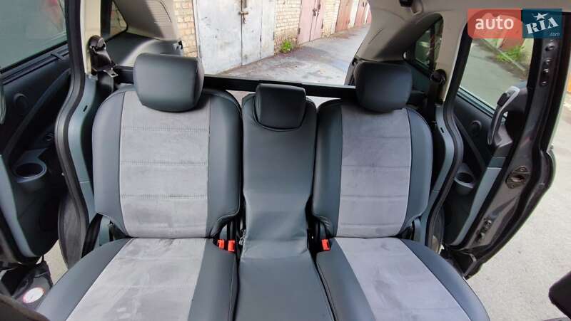 Минивэн Ford C-Max 2015 в Киеве фото 7 Минивэн Ford C-Max 2015 в Киеве