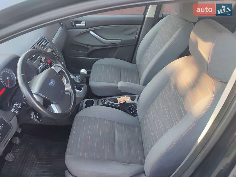 Минивэн Ford C-Max 2007 в Луцке