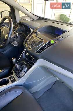 Минивэн Ford C-Max 2010 в Косове