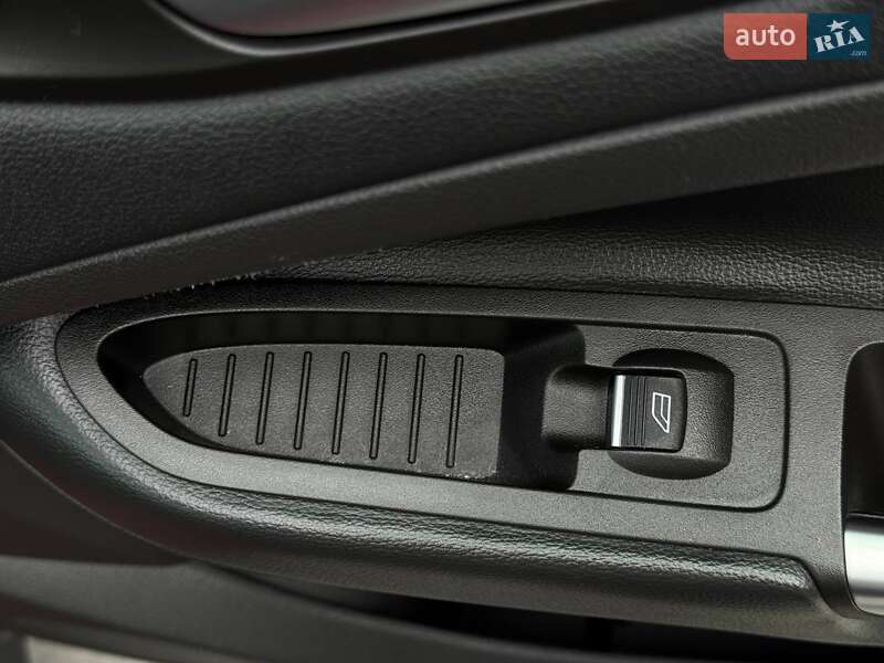 Минивэн Ford C-Max 2016 в Ровно