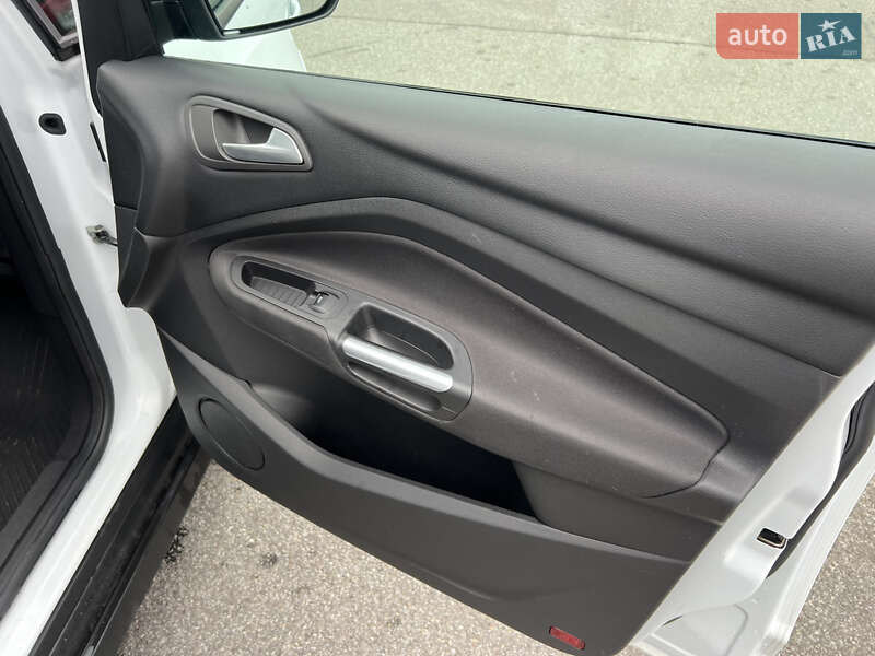 Мінівен Ford C-Max 2016 в Львові