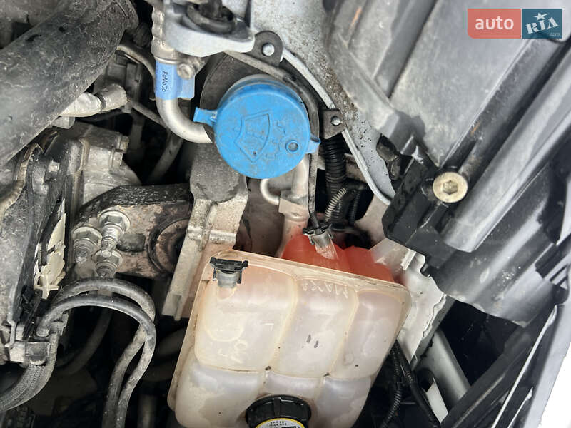 Мінівен Ford C-Max 2016 в Львові