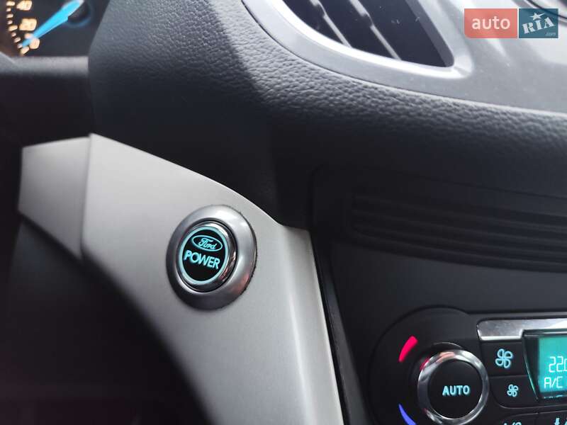 Минивэн Ford C-Max 2011 в Звягеле фото 87 Минивэн Ford C-Max 2011 в Звягеле