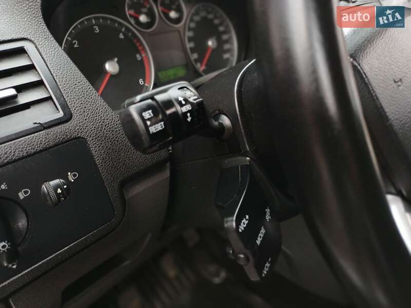 Минивэн Ford C-Max 2005 в Дрогобыче фото 20 Минивэн Ford C-Max 2005 в Дрогобыче