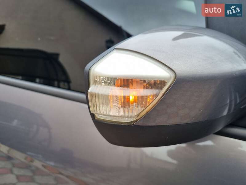 Мінівен Ford C-Max 2013 в Харкові фото 32 Мінівен Ford C-Max 2013 в Харкові