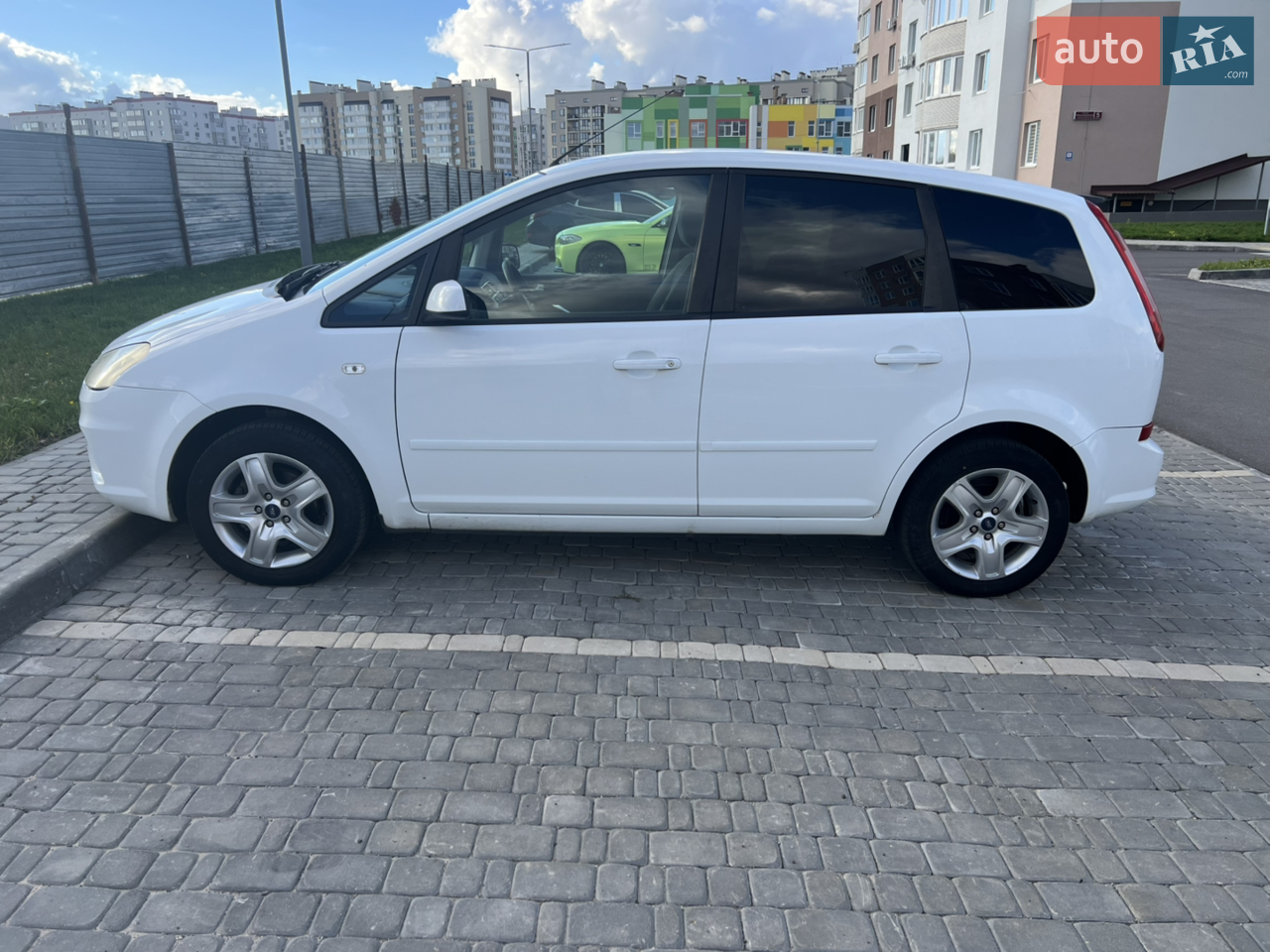 2010 Ford C-MAX - мініатюра 20