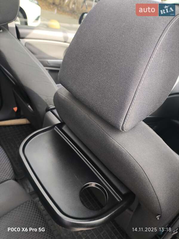 Минивэн Ford C-Max 2009 в Кривом Роге фото 24 Минивэн Ford C-Max 2009 в Кривом Роге