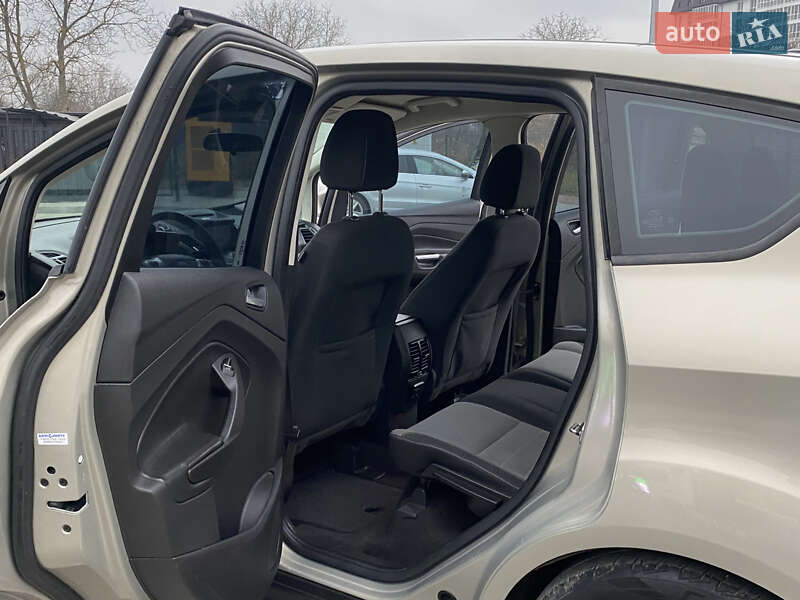 Минивэн Ford C-Max 2015 в Стрые фото 22 Минивэн Ford C-Max 2015 в Стрые