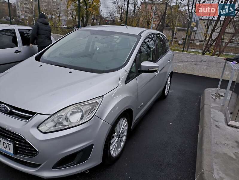 Мінівен Ford C-Max 2016 в Києві