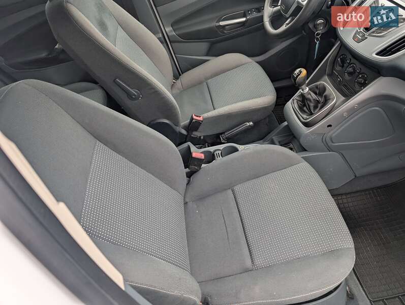 Минивэн Ford C-Max 2014 в Ровно фото 32 Минивэн Ford C-Max 2014 в Ровно