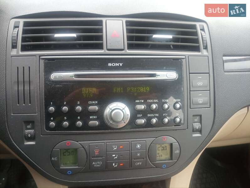 Мінівен Ford C-Max 2004 в Луцьку