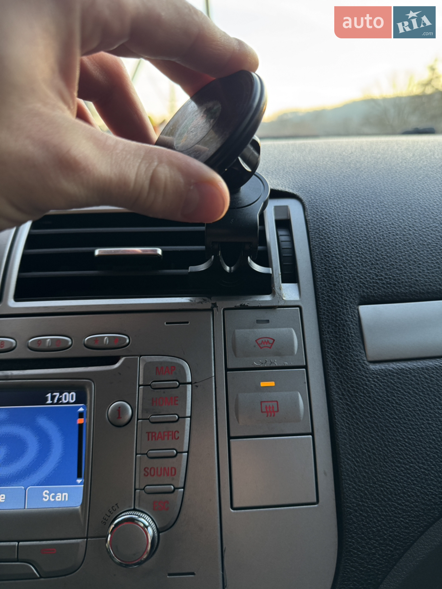 2010 Ford C-MAX - мініатюра 12