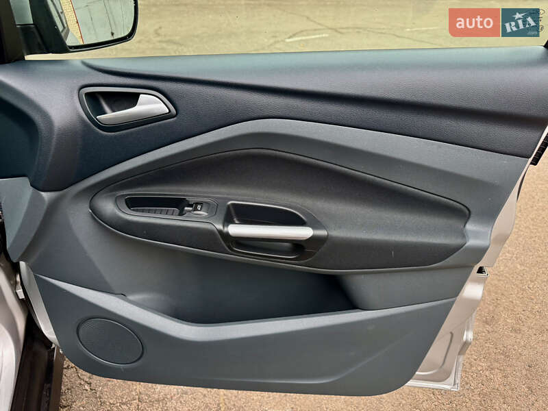 Мінівен Ford C-Max 2012 в Рівному фото 27 Мінівен Ford C-Max 2012 в Рівному