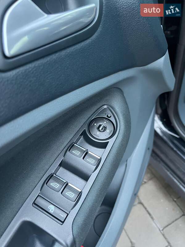 Мінівен Ford C-Max 2011 в Луцьку