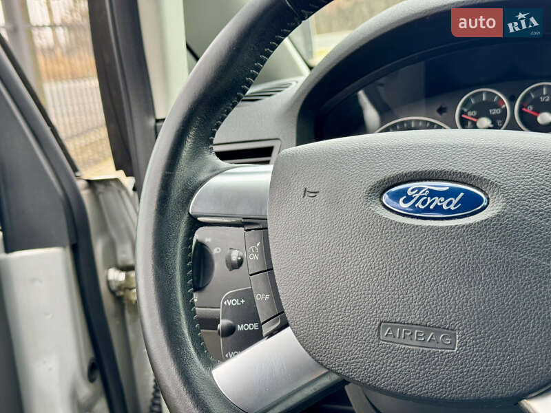 Минивэн Ford C-Max 2007 в Луцке