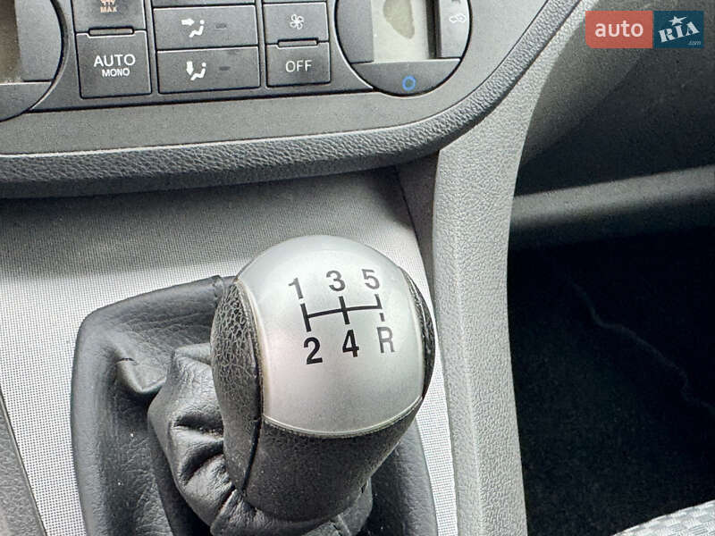 Минивэн Ford C-Max 2007 в Луцке